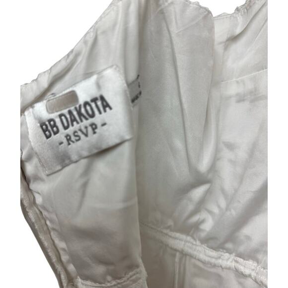 BB Dakota “Party Has Arrived” White Lace Dress Size 6 - Picture 5 of 11